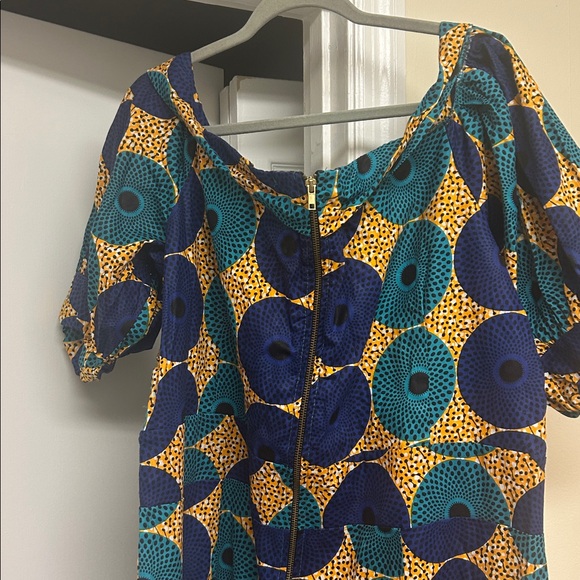 Stylish Blue and Gold Jumpsuit - Picture 4 of 6